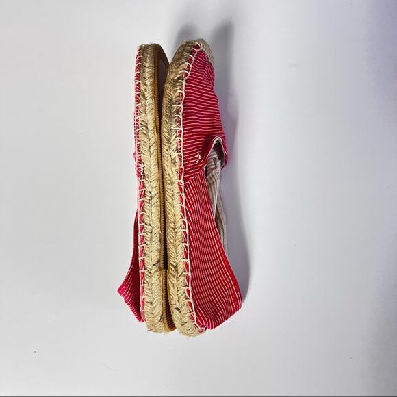 Old Navy Women’s Two Pairs of Canvas Slip On Flats Red and Blue Sz 8 - Picture 10 of 13